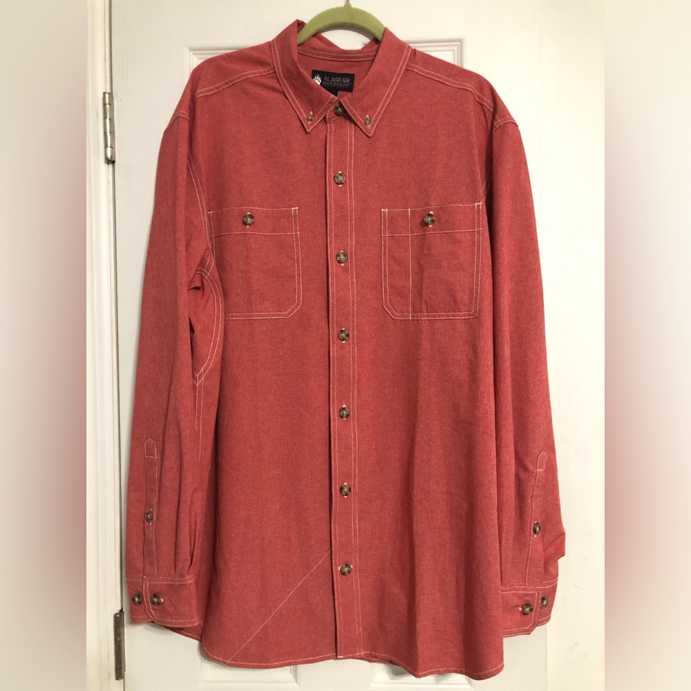 Alaskan hardgear by Duluth trading Co red‎ button down mens size XL outdoor